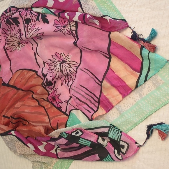 Gorgeous silk cotton mix square scarf with tassels - Picture 1 of 5
